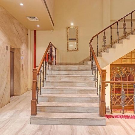 Oyo Townhouse 934 L'Elegant Hotel & Banquetby Ace Manor 加济阿巴德 外观 照片