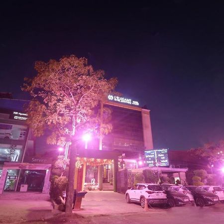 Oyo Townhouse 934 L'Elegant Hotel & Banquetby Ace Manor 加济阿巴德 外观 照片
