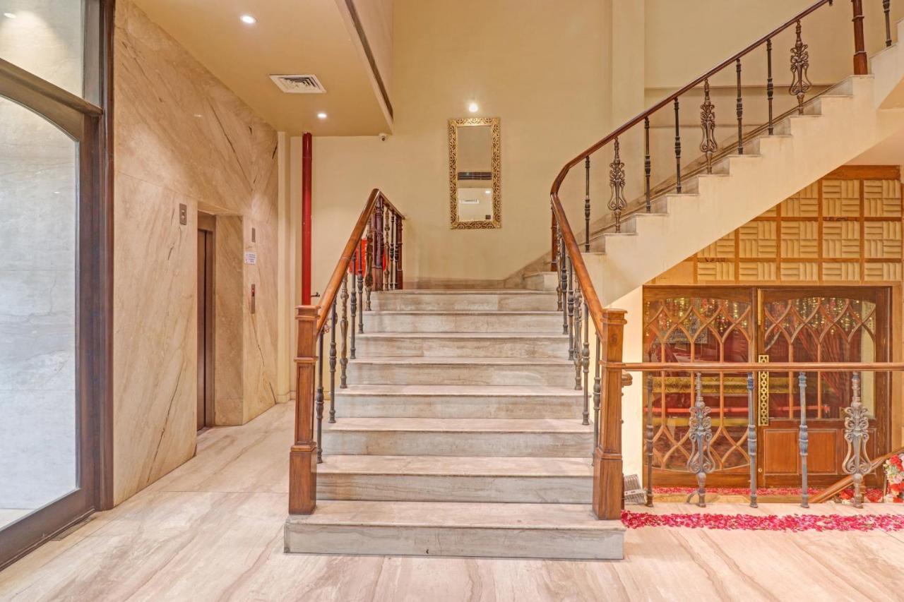 Oyo Townhouse 934 L'Elegant Hotel & Banquetby Ace Manor 加济阿巴德 外观 照片
