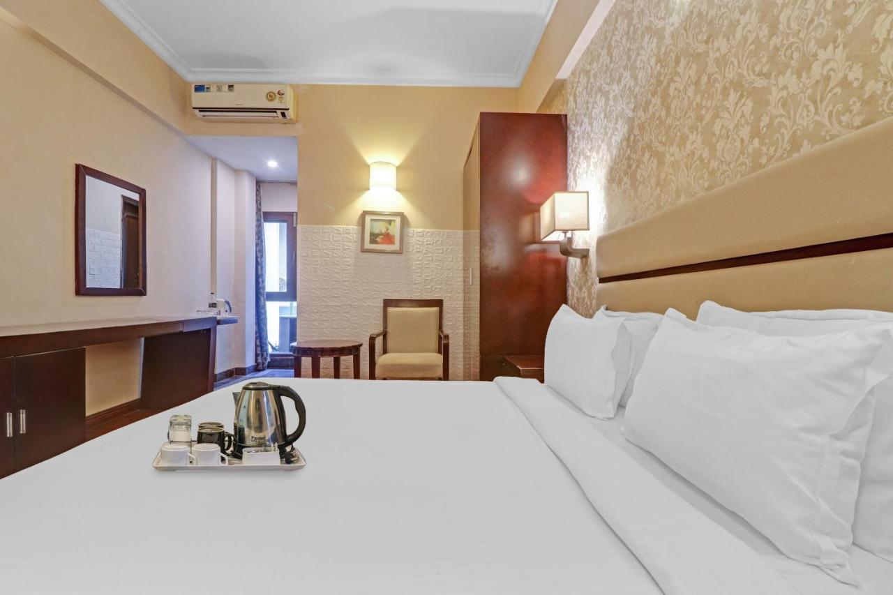 Oyo Townhouse 934 L'Elegant Hotel & Banquetby Ace Manor 加济阿巴德 外观 照片