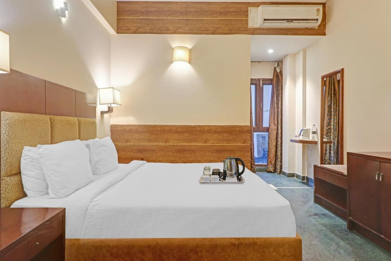 Oyo Townhouse 934 L'Elegant Hotel & Banquetby Ace Manor 加济阿巴德 外观 照片