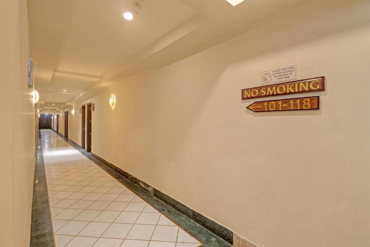 Oyo Townhouse 934 L'Elegant Hotel & Banquetby Ace Manor 加济阿巴德 外观 照片
