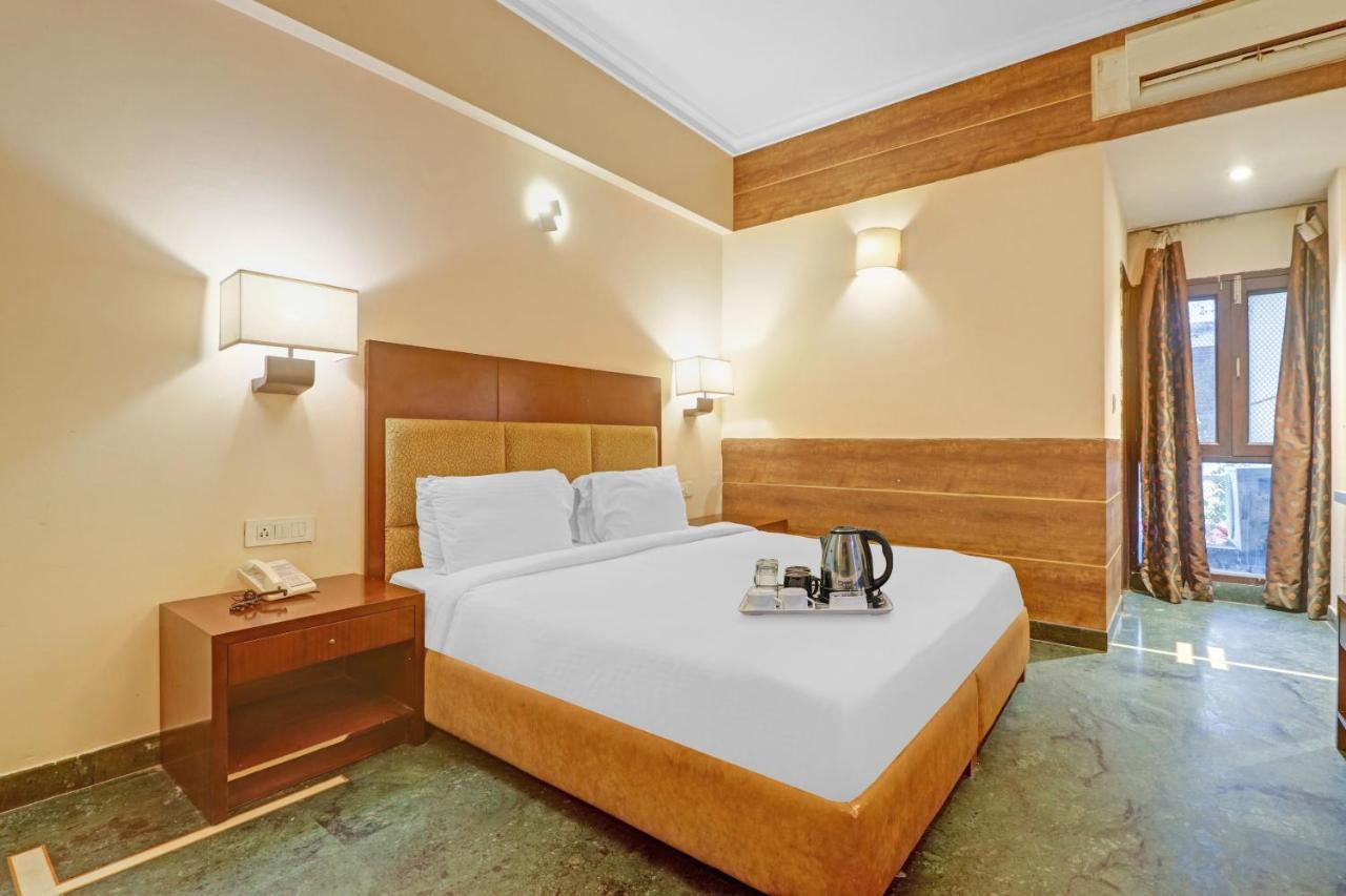Oyo Townhouse 934 L'Elegant Hotel & Banquetby Ace Manor 加济阿巴德 外观 照片